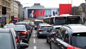 Anna Nicole Smith H&M: Kampanjen som skapade trafikkaos i Sverige